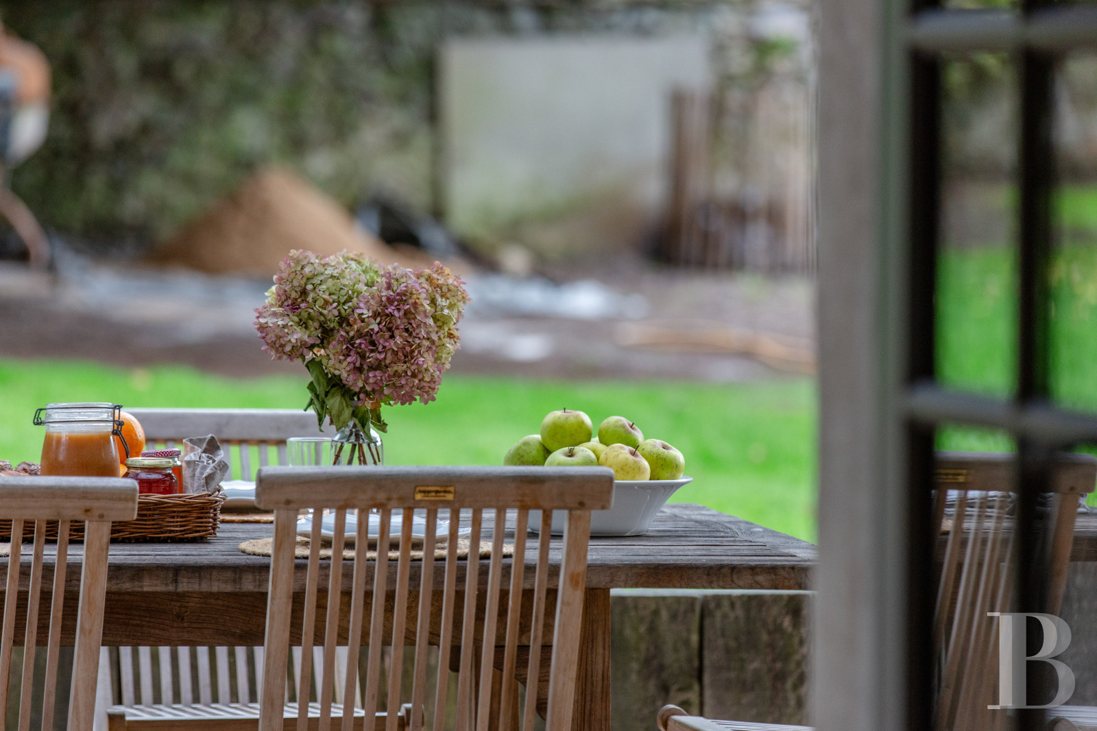 En Anjou, à l’ouest de Saumur,  un ancien presbytère du 18e siècle en bord de Loire pour de calmes séjours - photo  n°23